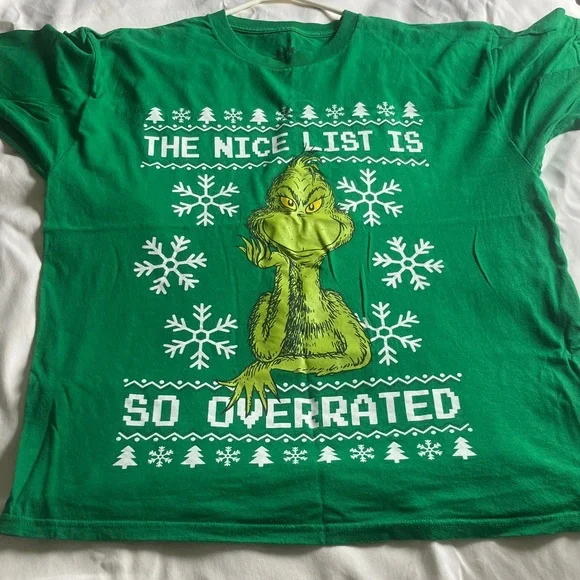 Green Grinch Graphic Tee for Men - Picture 3 of 3